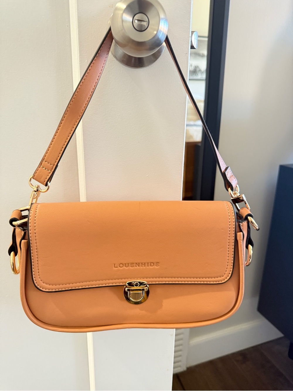 Louenhide Tan Shoulder Bag